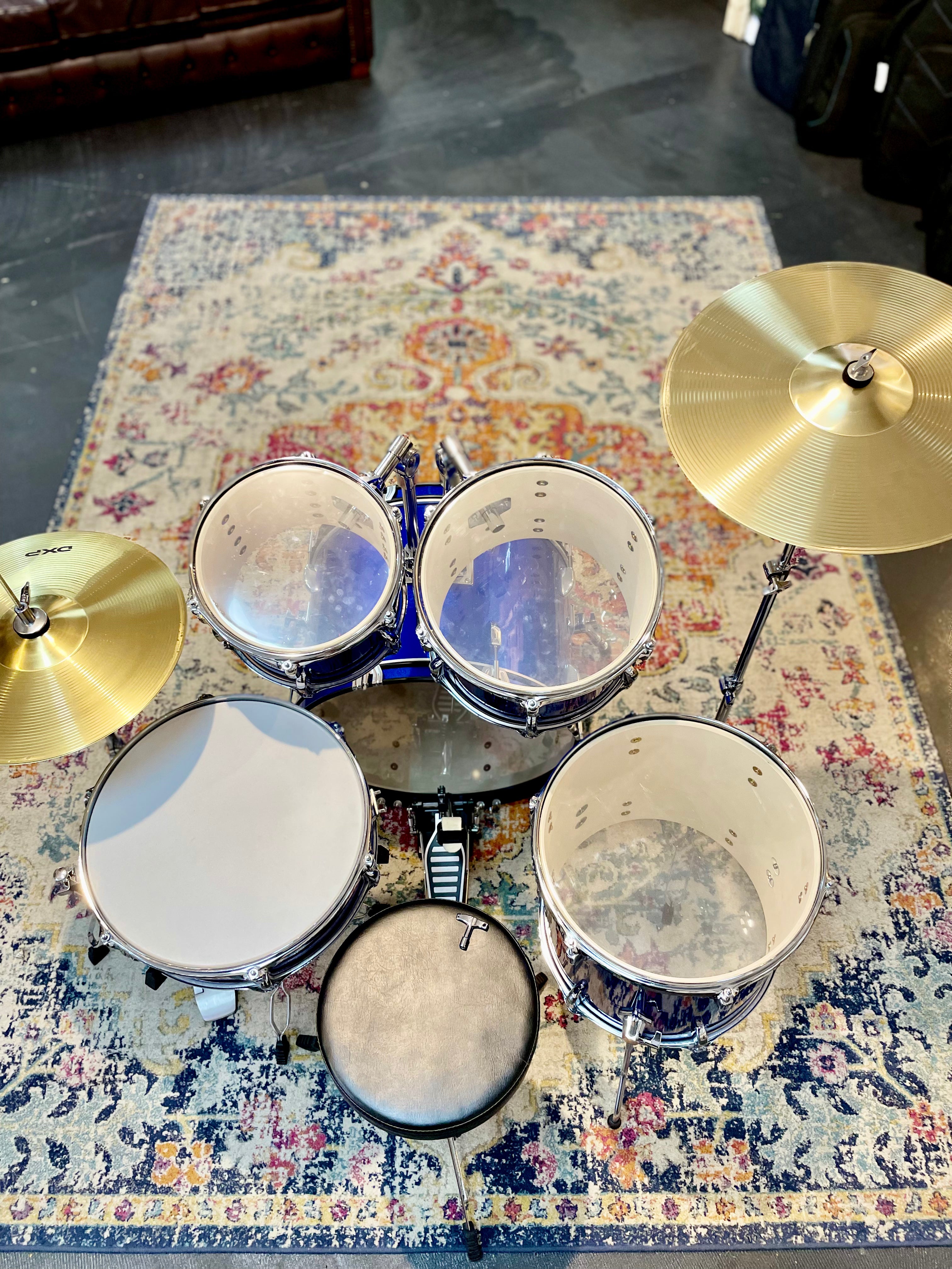 DXP | 5 Piece | Fusion Series | Metallic Blue | w/Cymbals and Stool DXP | 5 Piece | Fusion Series | Metallic Blue | w/Cymbals and Stool